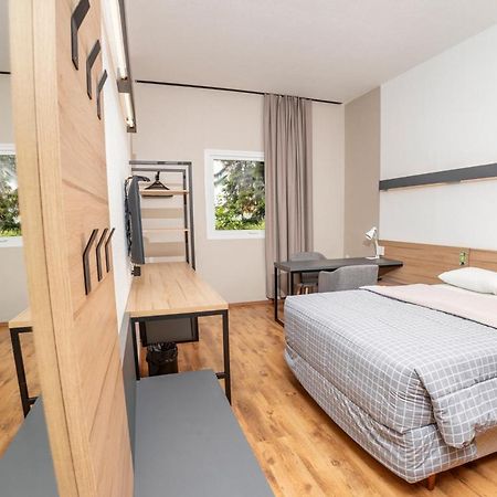 Hotel 10 Joinville Eksteriør billede
